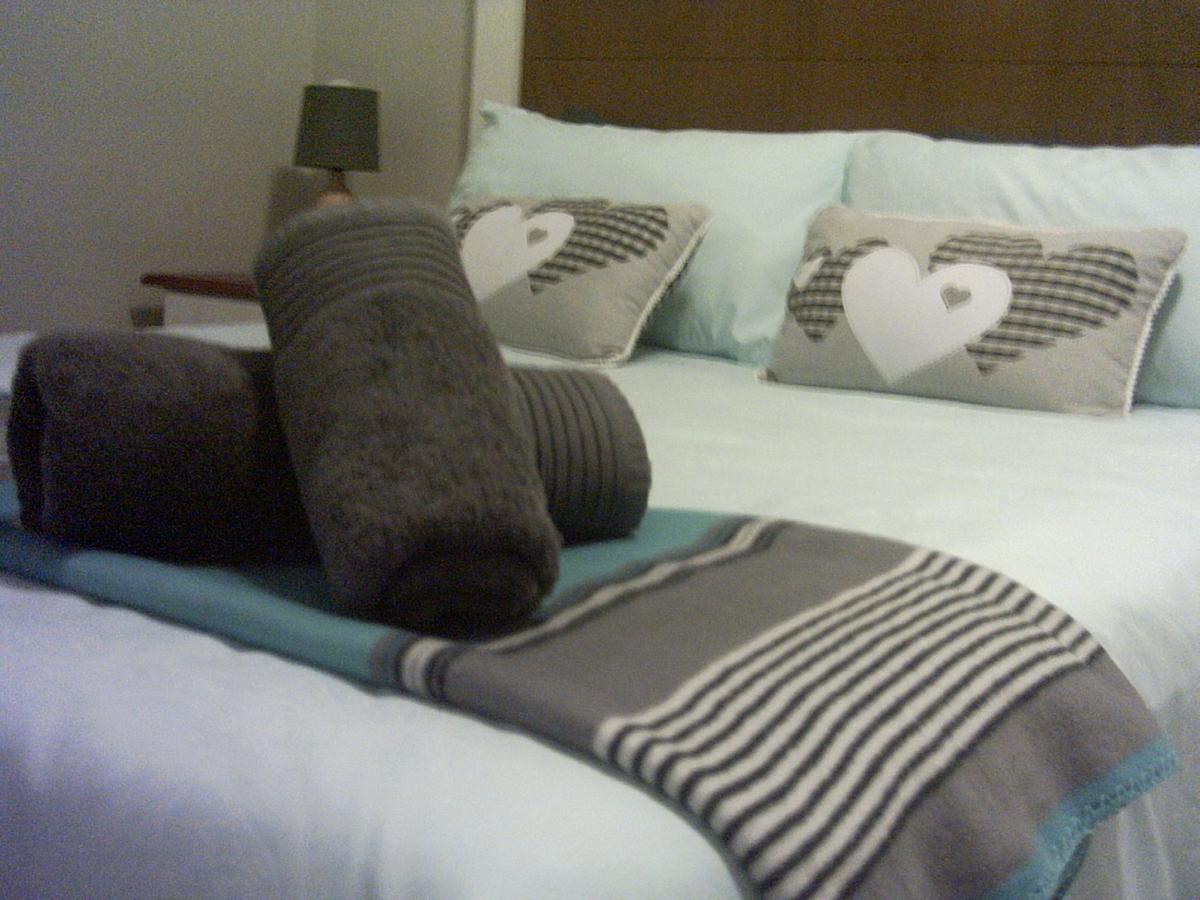 Tranquility Self Catering Hotel Luderitz Ngoại thất bức ảnh