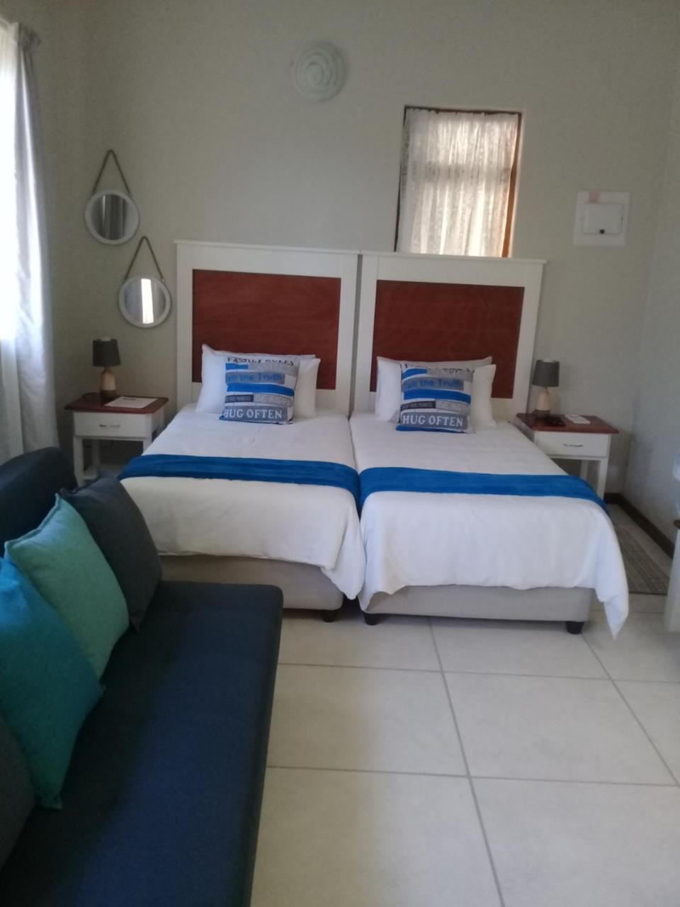Tranquility Self Catering Hotel Luderitz Ngoại thất bức ảnh