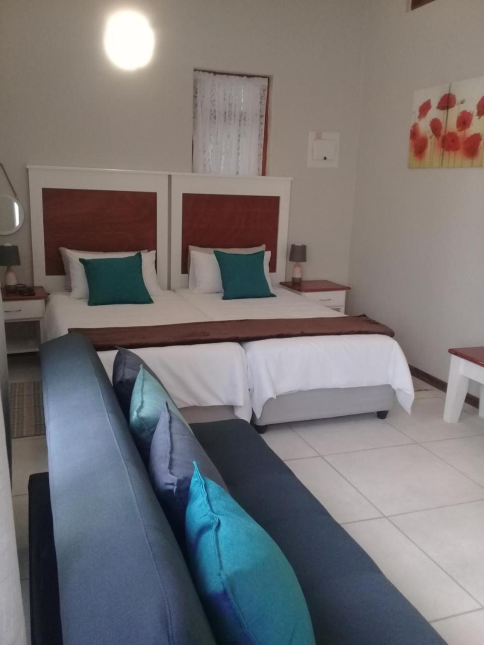 Tranquility Self Catering Hotel Luderitz Ngoại thất bức ảnh